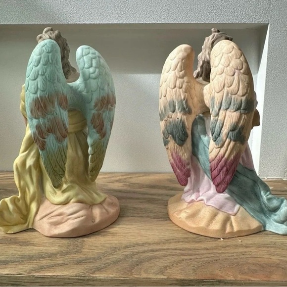 Victorian 1982 MANN
Milano Porcelain
Figurine/Candle Holders angels home decor - Picture 2 of 5